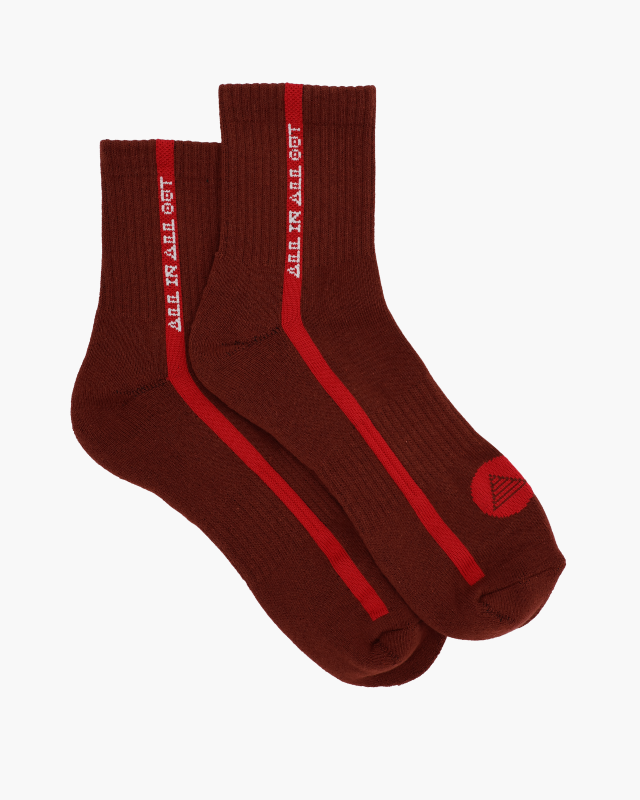 Brown padded gym socks offer cushioned comfort, arch support, and sweat control. Built for workouts, lifting, and daily wear. One size fits most.