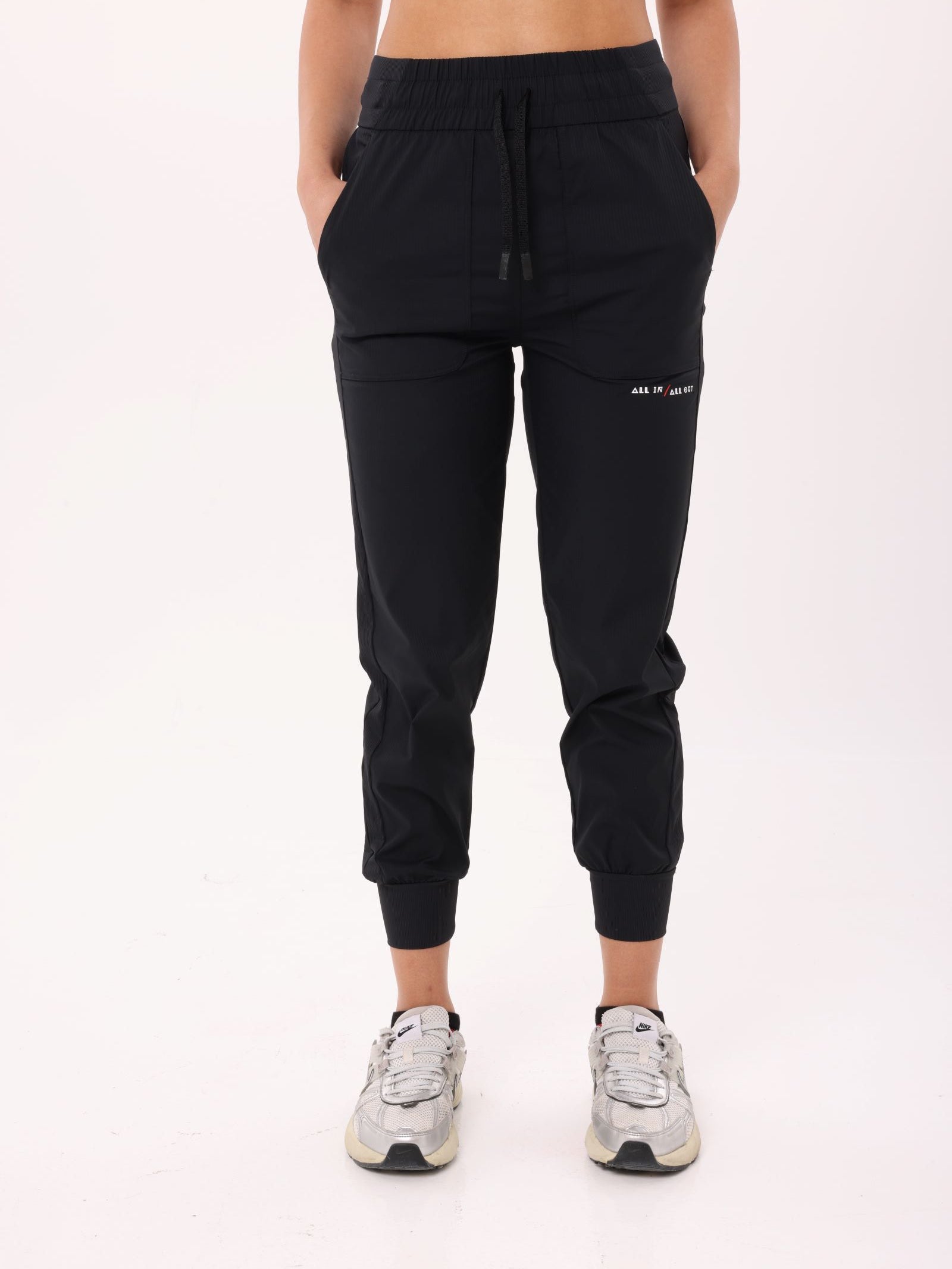 MOTION JOGGERS - BLACK