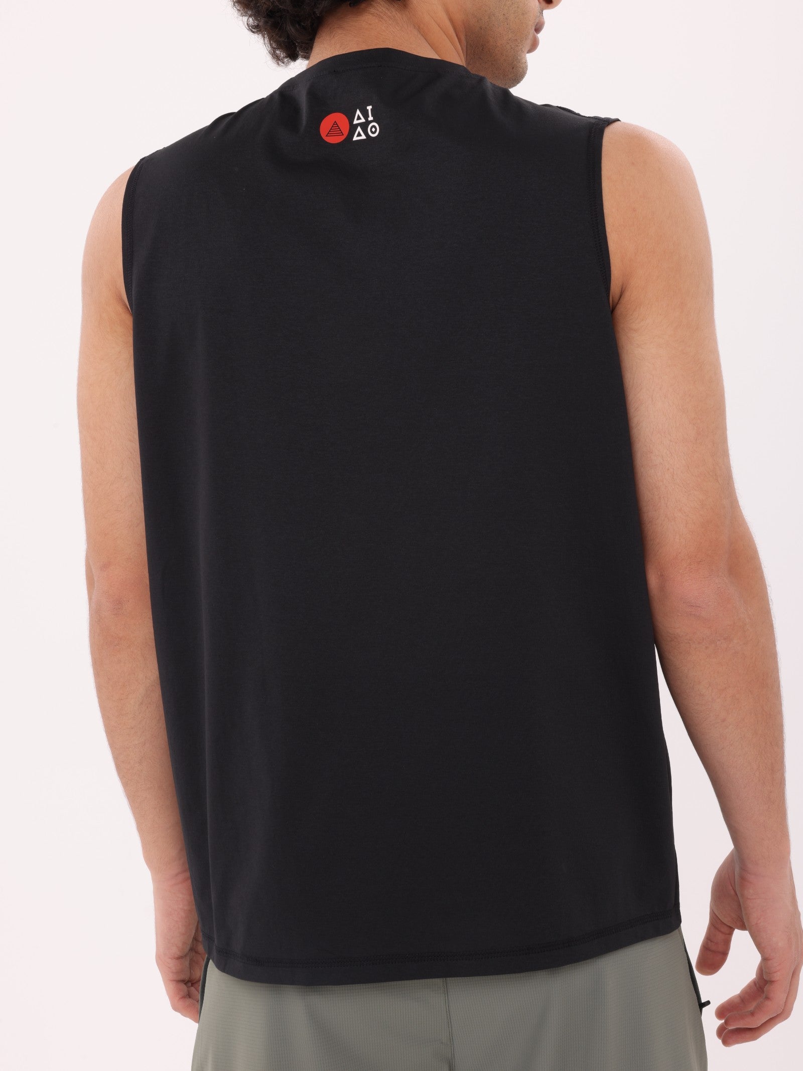 VELOCITY QUICK-DRYING TANK TEE - BLACK
