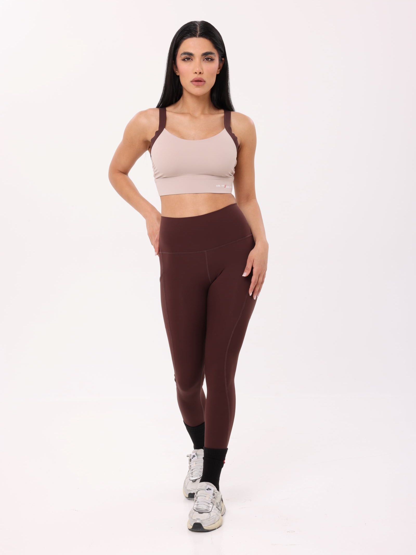 STUDIO TRAINING SETS – PALE PINK+CHESTNUT