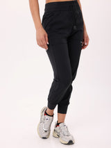 MOTION JOGGERS - BLACK